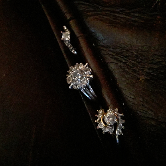 Assorted rings - Picture 4 of 4